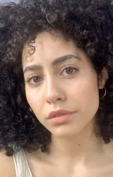 Шарлин Крус